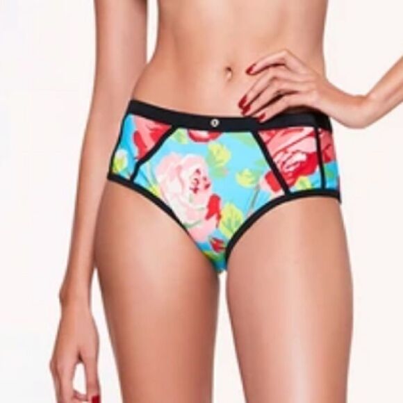 ⭐️Betsey Johnson bikini bottoms - Picture 1 of 6
